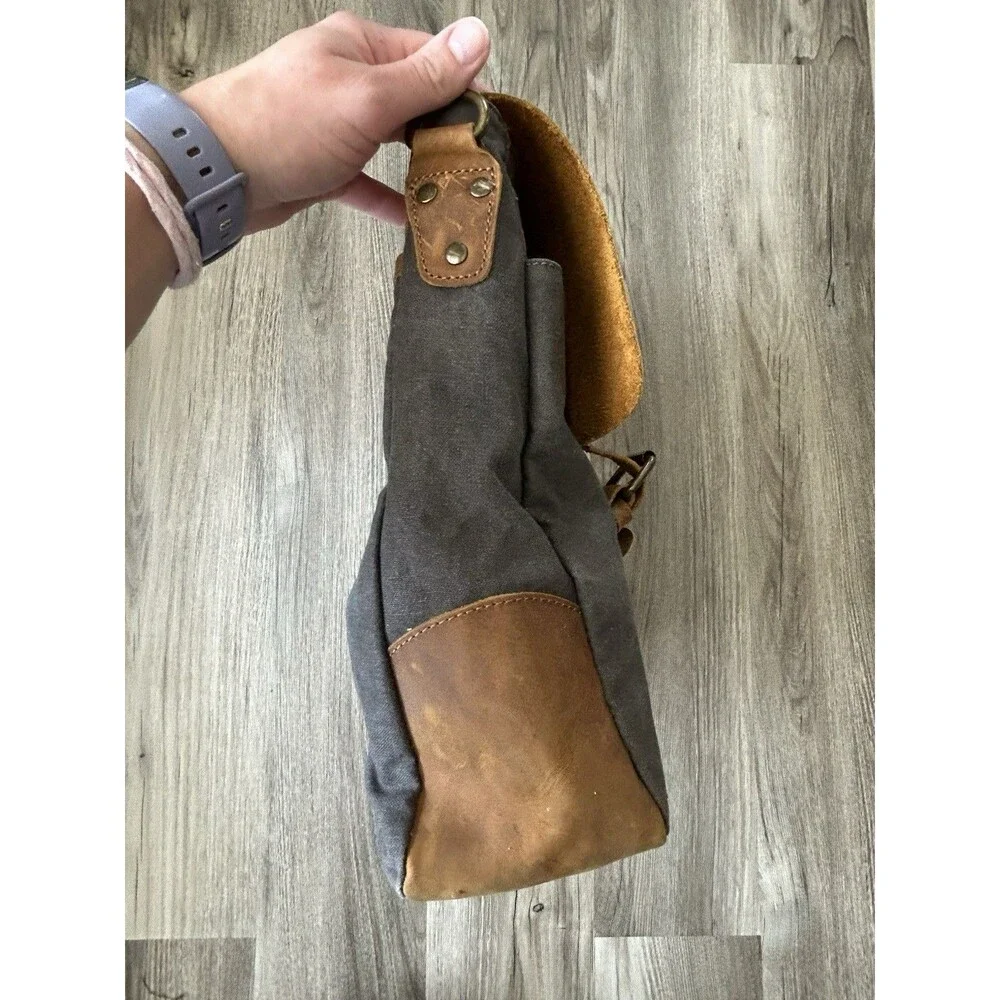 Unisex Laptop Briefcase 15.6